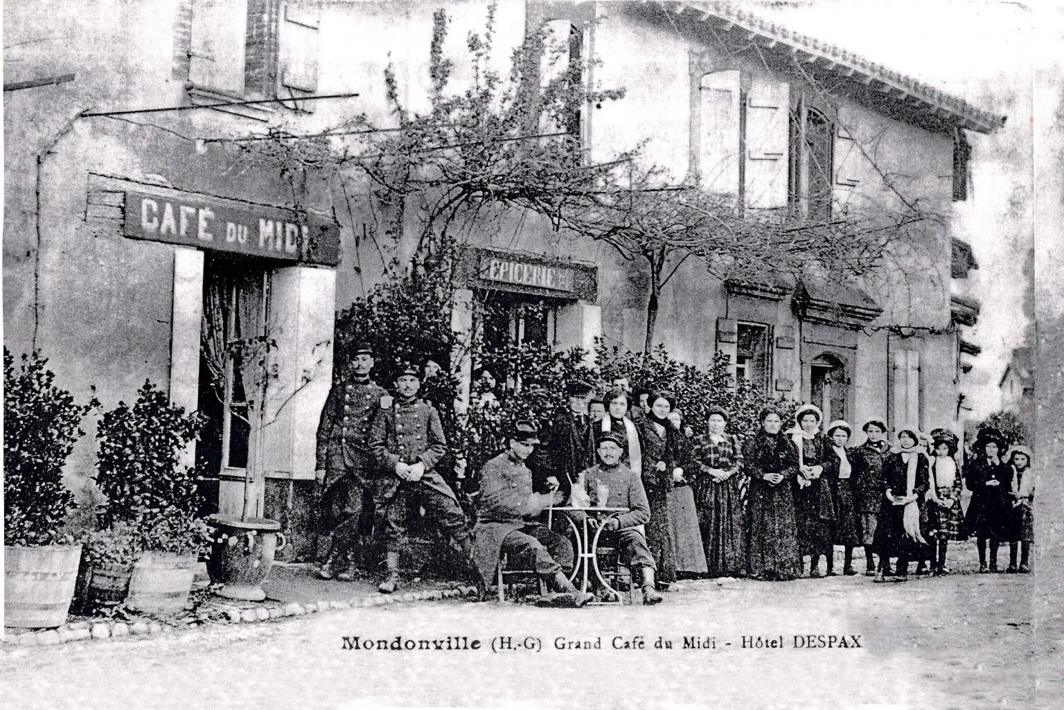 Café du Midi – place de l’Horloge